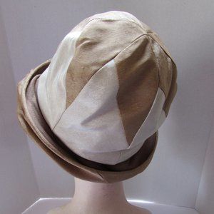 SALE Vintage 1960 Era Cloche Hat Antique Gold & Beige